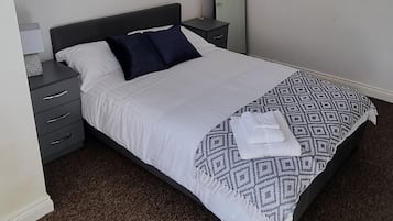 1 bedroom, soundproofing, iron/ironing board, free WiFi