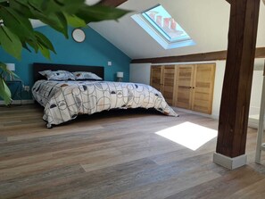 3 bedrooms, WiFi