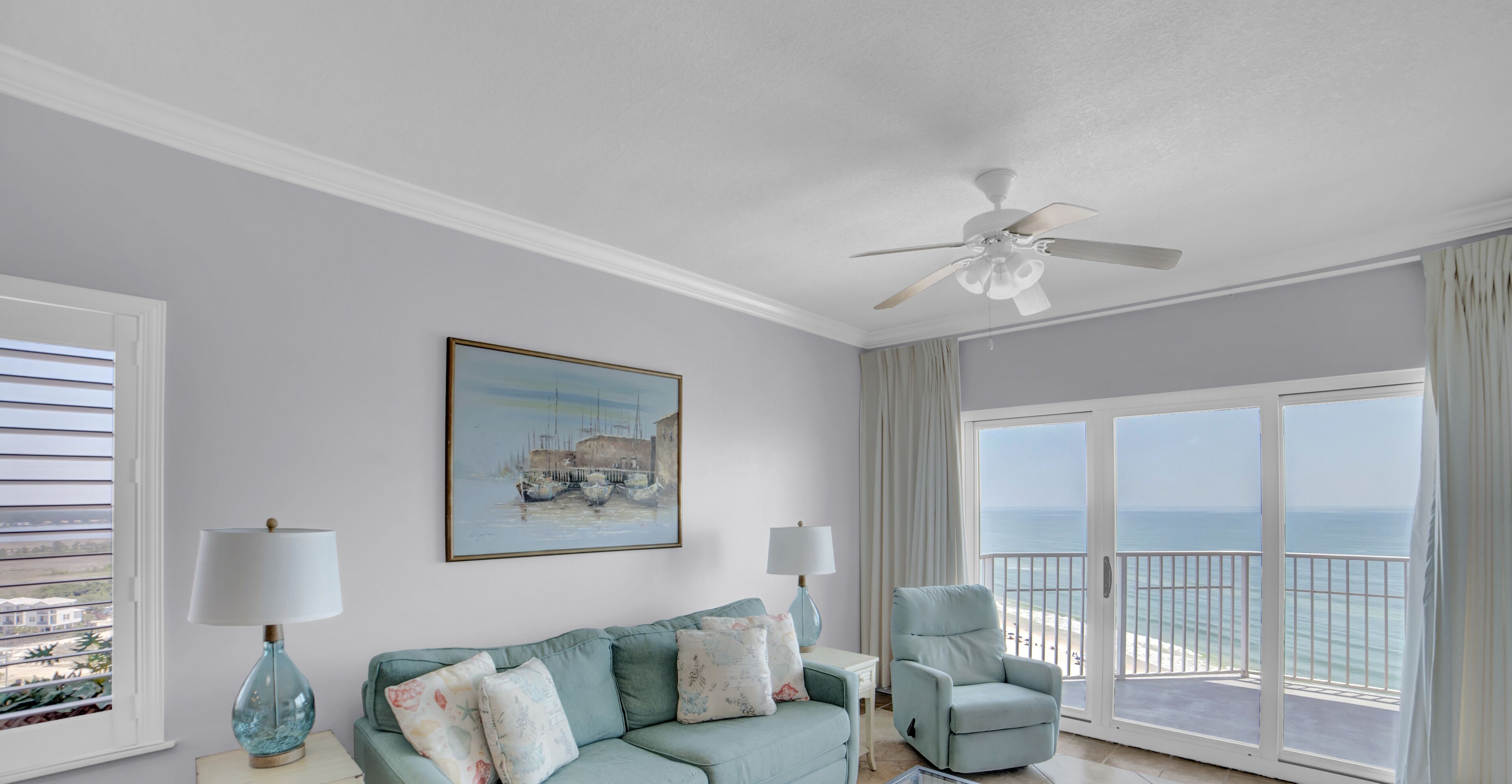 Gulf Front Condo | Hot Tub on Property!