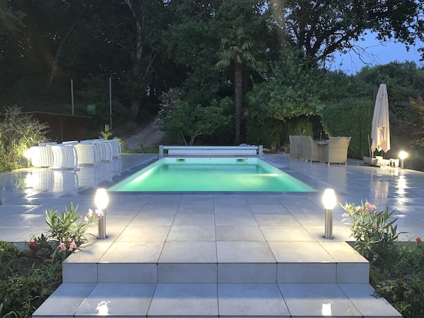 Seasonal outdoor pool
