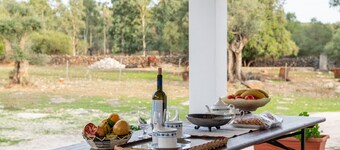 Casa Vacanze Bonu Iloghe: Mountain View, Private Terrace & Wi-Fi in Dorgali