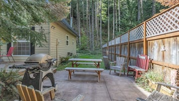 House, 3 Bedrooms | Terrace/patio