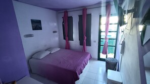 1 bedroom, free WiFi, bed sheets