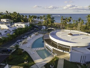 Condo, 3 Bedrooms | Pool | Outdoor pool