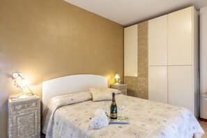 2 habitaciones, wifi gratis y ropa de cama 