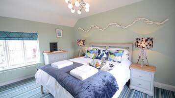 2 habitaciones, decoración personalizada y muebles diferentes