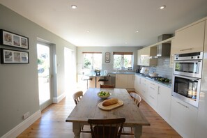 Refrigerador, utensilios de cocina