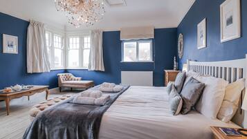 Cottage | 5 bedrooms, individually decorated, individually furnished, free WiFi