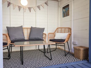 Cottage | Terrace/patio - Kestrel Cottage, Southwold (Reydon)