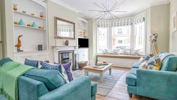 Cottage | Khu phòng khách