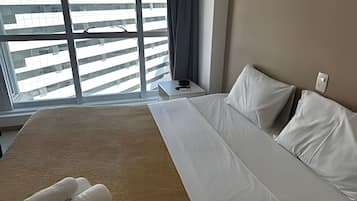 開放式客房 | 房內夾萬、書桌、遮光窗簾/窗簾、熨斗/熨衫板