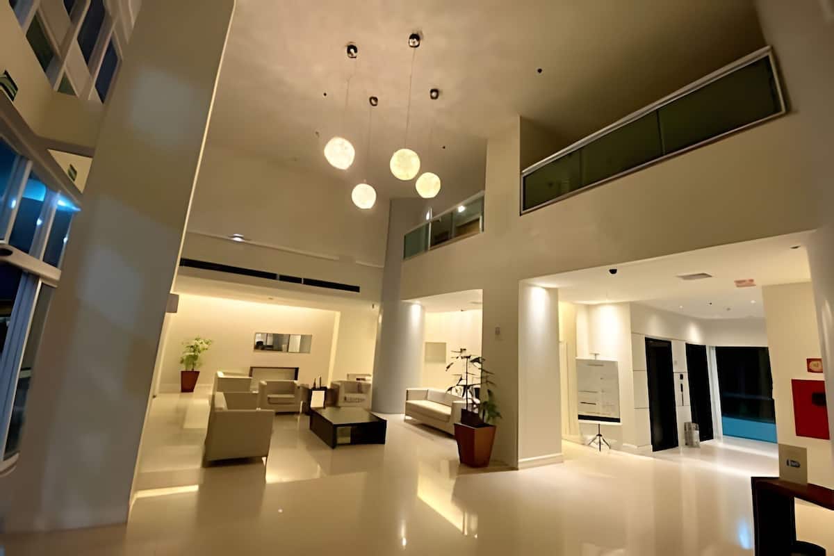 Apartment | Lobby