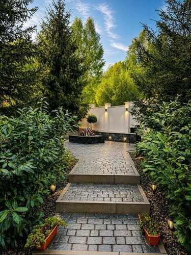 Pine Hill 1 with private Jacuzzi and heated pool during summer