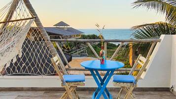 Quarto luxo, vista para o mar | Terraço/pátio