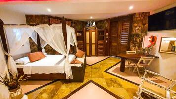 Quarto conforto, vista para o jardim | Cofres nos quartos, Wi-Fi de cortesia, roupa de cama