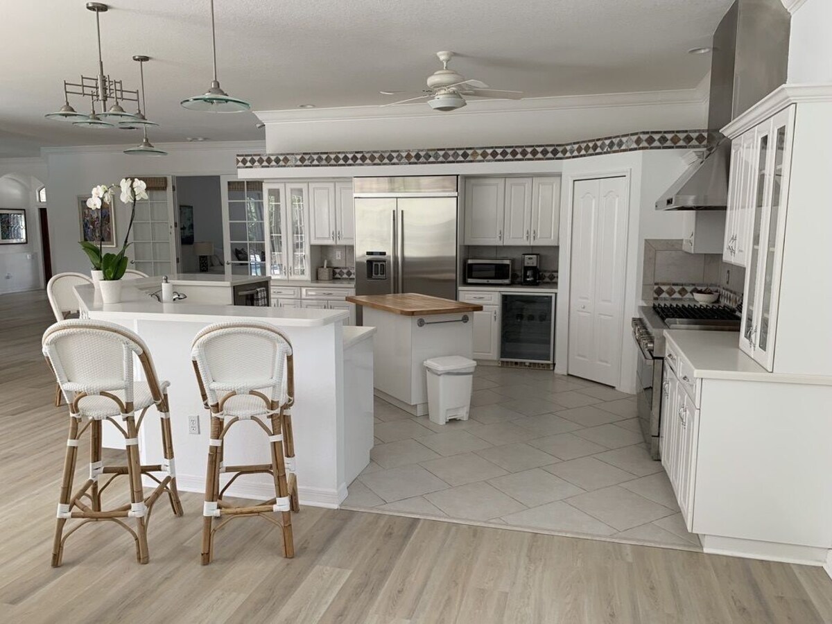 Photo 13 of Olde Naples Luxury Home 10 Houses from the Beach