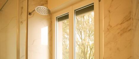 Apartment (0 Bedroom) | Interior