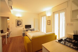 Televisión de 24 pulgadas con canales por cable