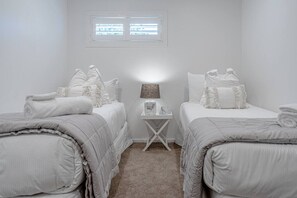 2 bedrooms, desk, iron/ironing board, travel cot