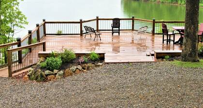 Lynnhurst Resort - Kentucky Lake Water View Cabin 4 (Dog Friendly!)