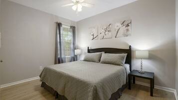 2 habitaciones, escritorio, wifi gratis y ropa de cama