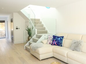 Living room - Sail Loft (Dawlish)