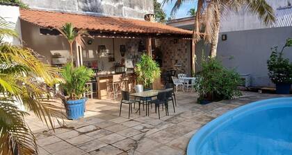 3 bedroom house, swimming pool, barbecue 4 blocks from the beach in São Luís MA