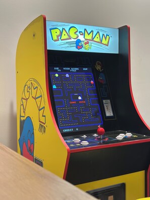 Spielezimmer