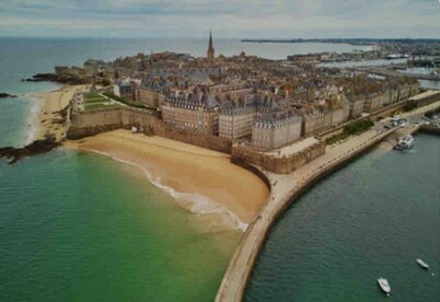 Superb apartment near the beaches and golf course of Dinard, close to Saint Malo 