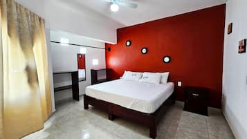 3 chambres, bureau, Wi-Fi gratuit, draps fournis
