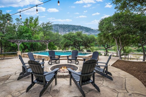 Directly ON THE Frio river, with a private pool and room for up to 37!