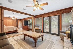 10 bedrooms, WiFi
