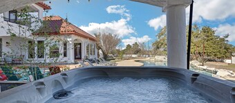 Hill Country Mansion l Pool | Spa