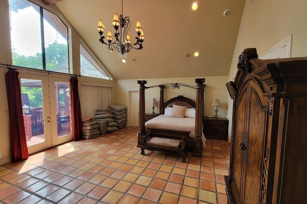 4 camere, ferro/asse da stiro, Wi-Fi gratuito, lenzuola