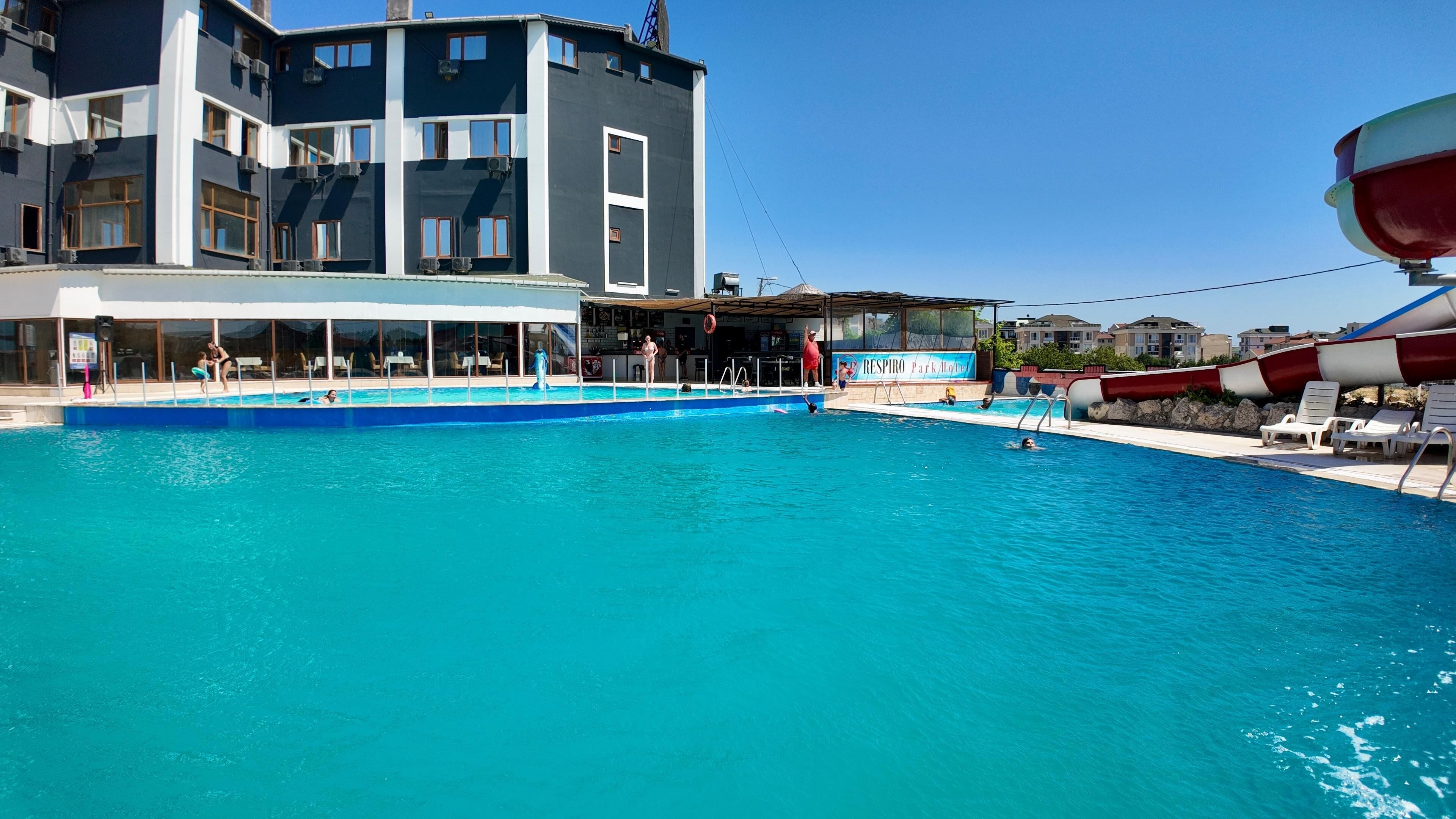 Seasonal outdoor pool