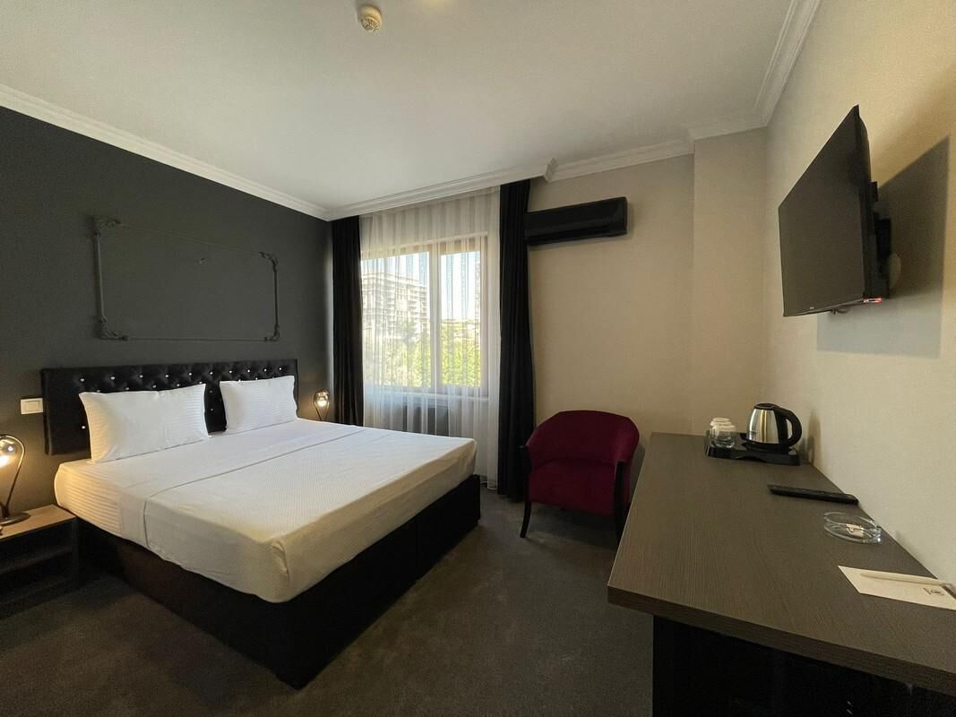 Kamar Standar | Brankas dan Wi-Fi gratis