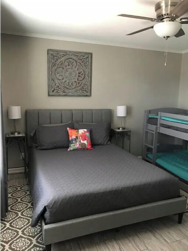 1 chambre, Wi-Fi gratuit, draps fournis