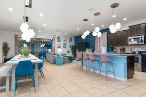 Interior - Themed Kids Rooms w/ Pool, Spa, Game Room (Kissimmee)