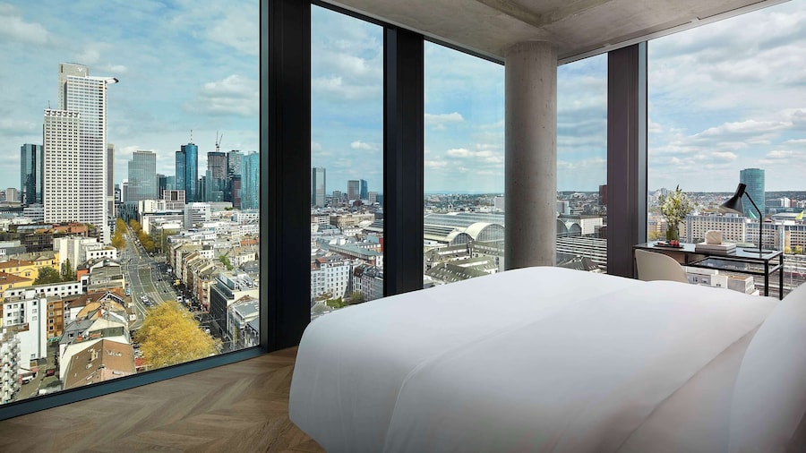 NH Collection Frankfurt Spin Tower