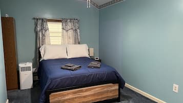 3 bedrooms, iron/ironing board, free WiFi, bed sheets