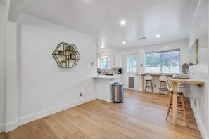 Dining - 4BR/2B Home with Pool, Hot Tub, Fire Pit (Irving)