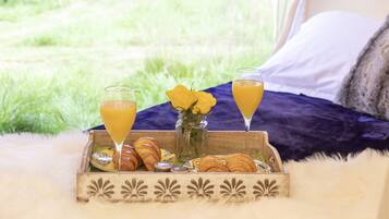 Cabin | 1 bedroom, travel crib, bed sheets