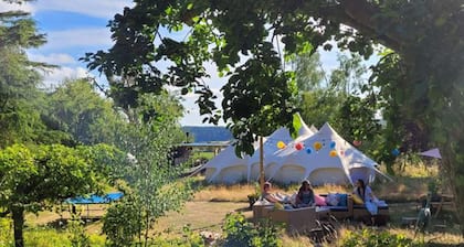 Orion 4-person Stunning Lotus Belle Tent