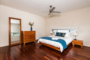 5 chambres, Wi-Fi, draps fournis