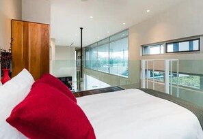 5 chambres, Wi-Fi, draps fournis