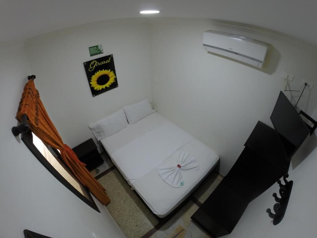 9 bedrooms, free WiFi