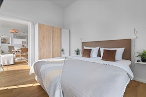 2 chambres, fer et planche à repasser, accès au Wi-Fi (inclus)