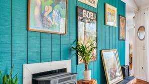 Dining - East Hampton Springs Haven (East Hampton)