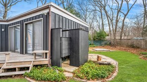 Huis, 2 queensize bedden (East Hampton Springs Haven) | Terrein van de accommodatie