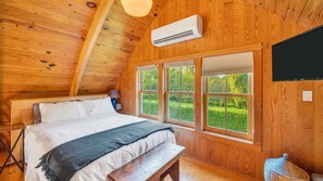 House, Multiple Beds (Sagaponack Seclusion) | 1 bedroom - Sagaponack Seclusion (Sagaponack)